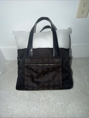 CHANEL Brown and Black travel Tote Bag with detachable mini pouch authentic